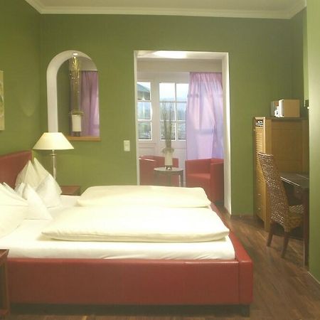 Hotel Raunak International Új-Delhi Kültér fotó